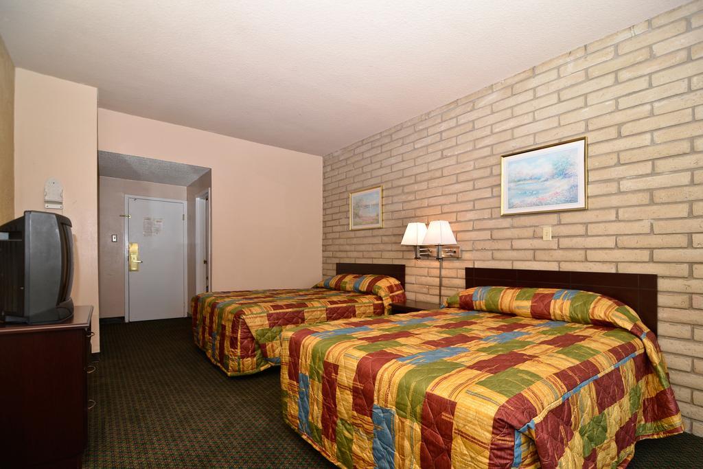 Econo Lodge San Angelo Esterno foto