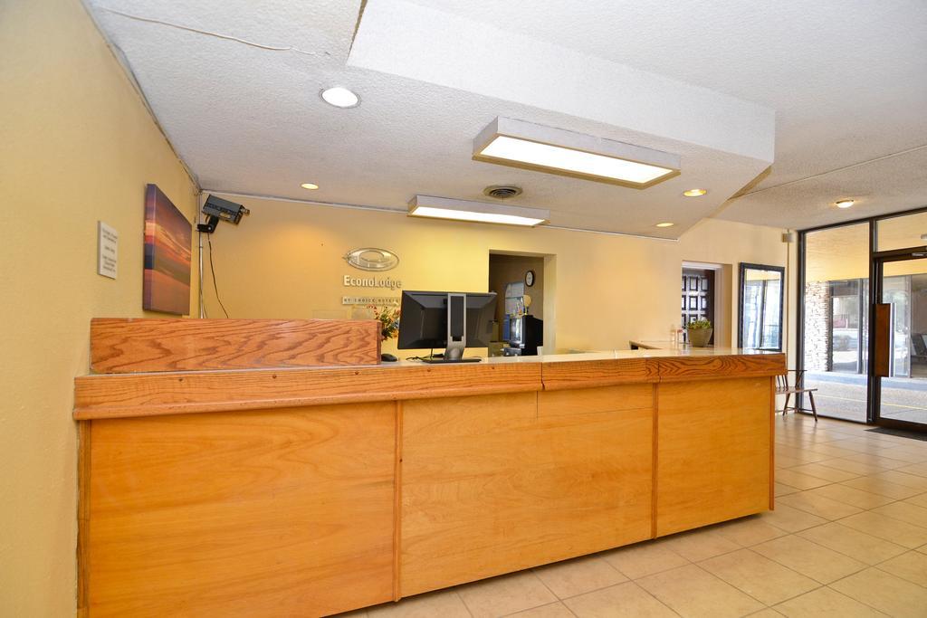 Econo Lodge San Angelo Esterno foto